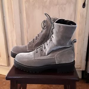 New Report Rubin velvet grey combat boot